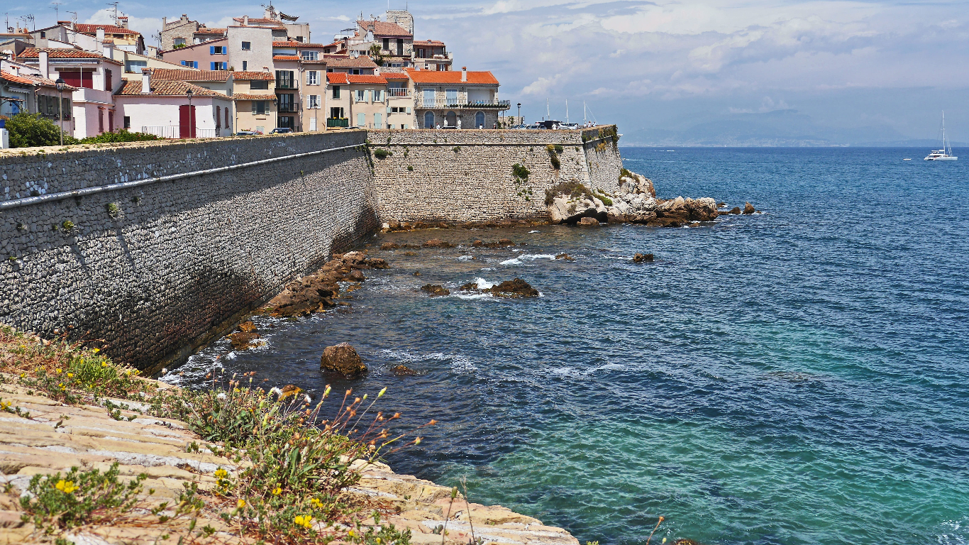 Alarme à Antibes